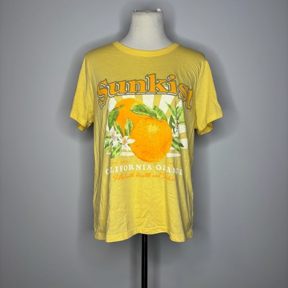 Sunkist- Yellow "Sunkist" Graphic T-Shirt